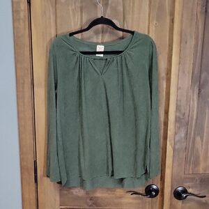 Women's Green Long Sleeve Top